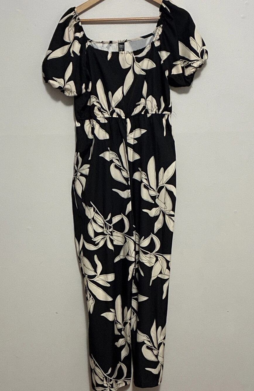 Dazy Women's Black/White Floral Square Neck Puff Sleeve Jumpsuit, XL